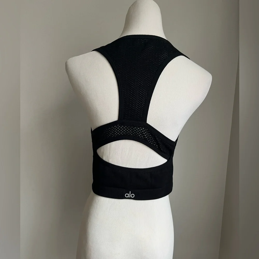 Alo Yoga Racerback Power Crop - Picture 5 of 11
